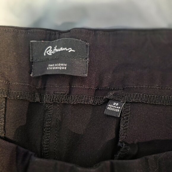 The Iconic Capri Pants from Reitmans, Size 22 - Picture 4 of 6
